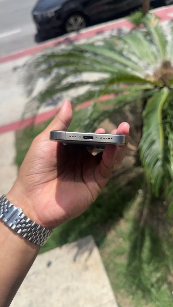 Vendo IPHONE 15 PRO  - Foto 3