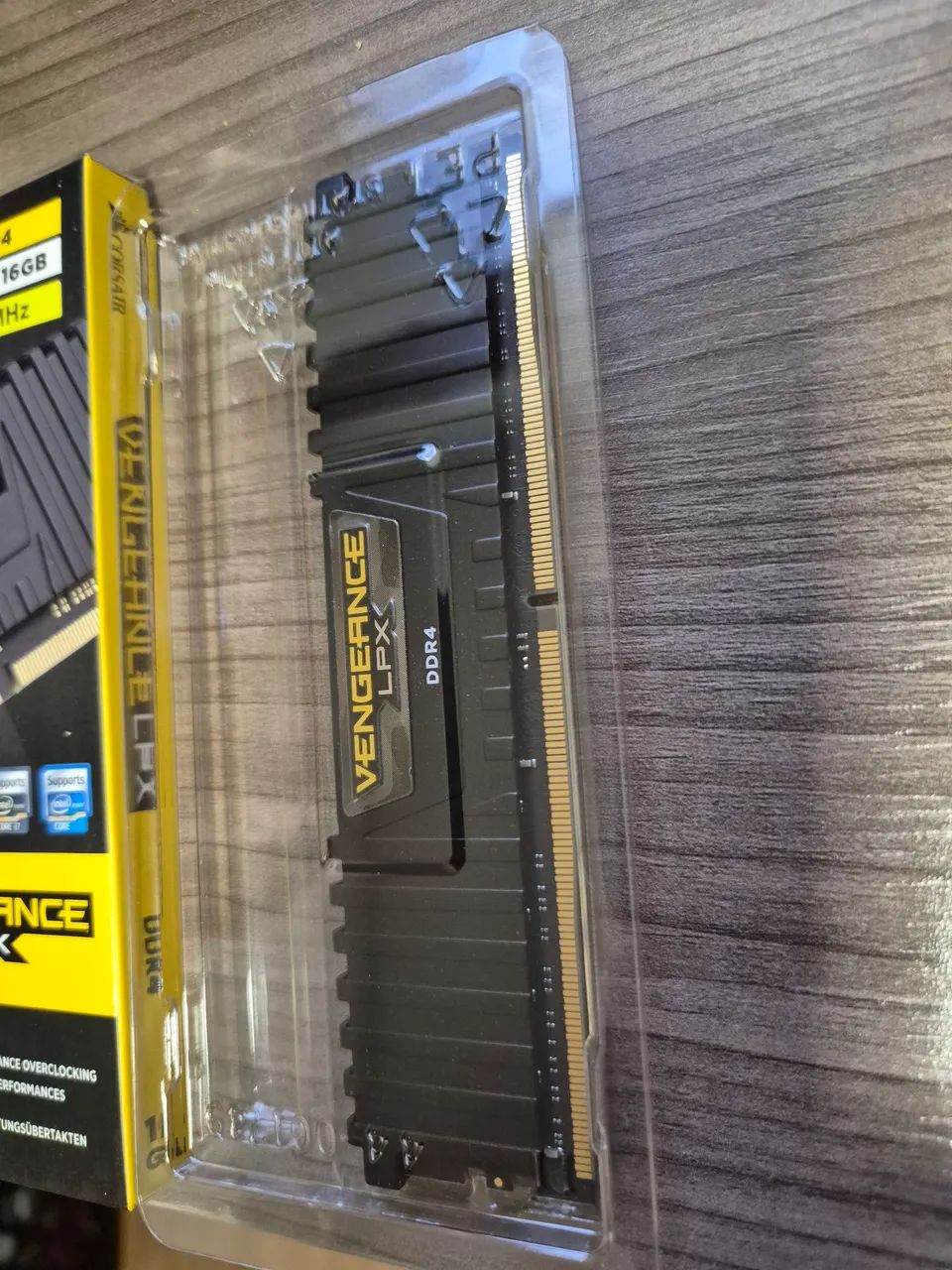 2x16GB RAM DDR4 3200MHz Corsair Vengeance LPX - Foto 3