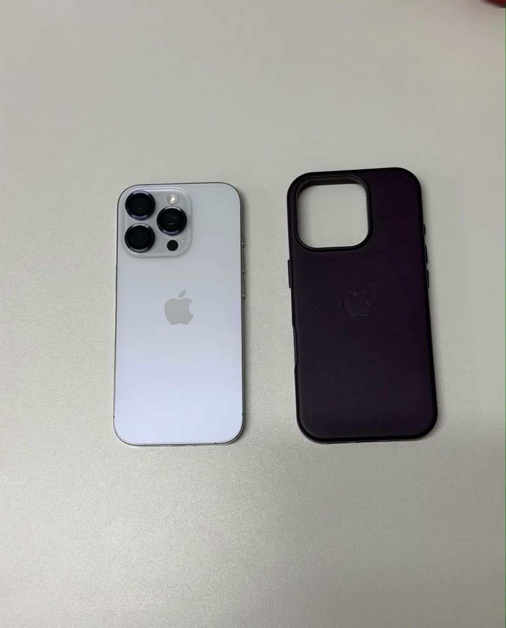 iPhone 16 pro (BRANCO)