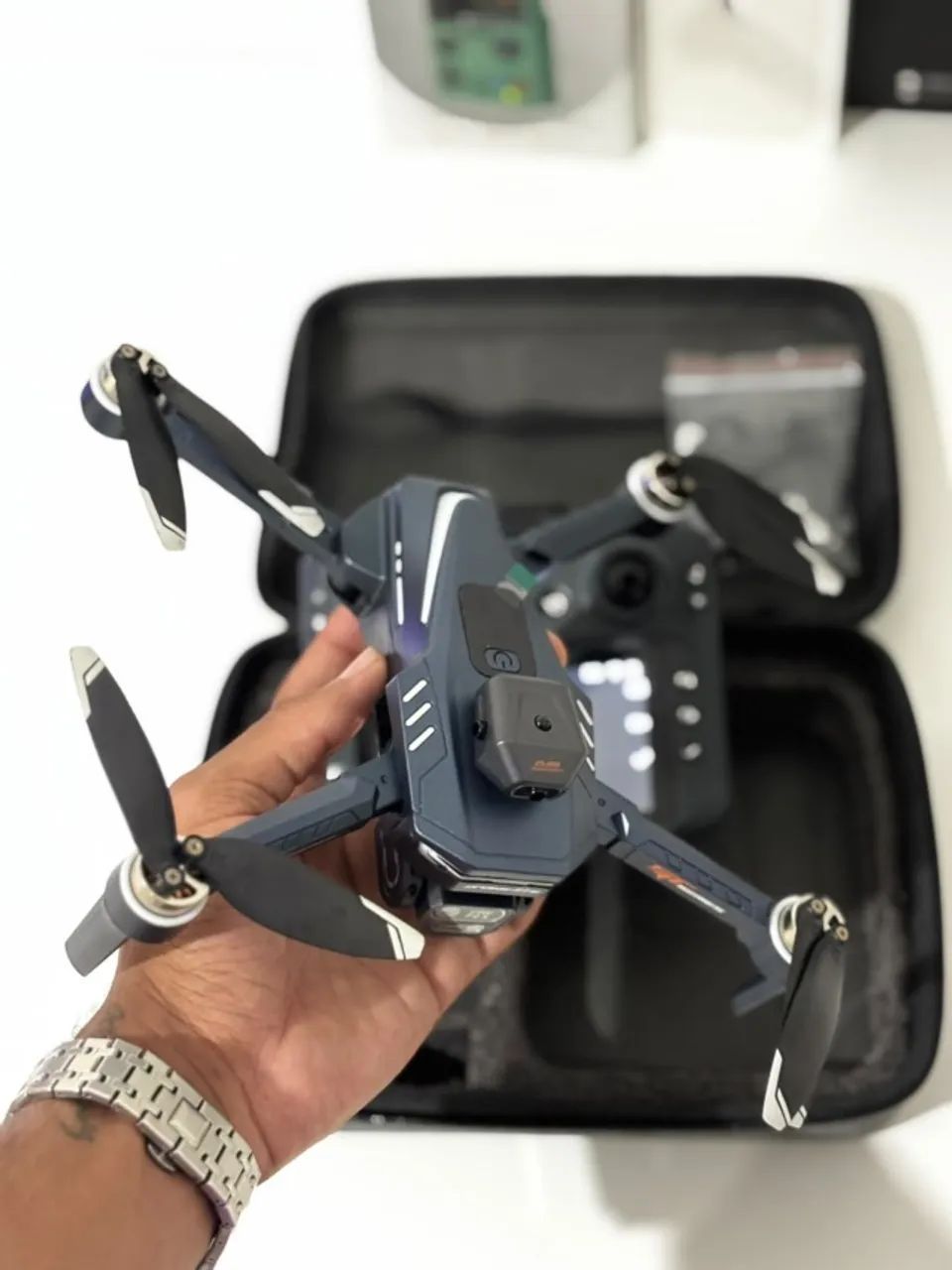DRONE GT8 COM CÂMERA / ACEITO TROCAS - Foto 3