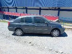 Renault Clio Expression 1.0/1.0 Hi-power 16V 3P 2004