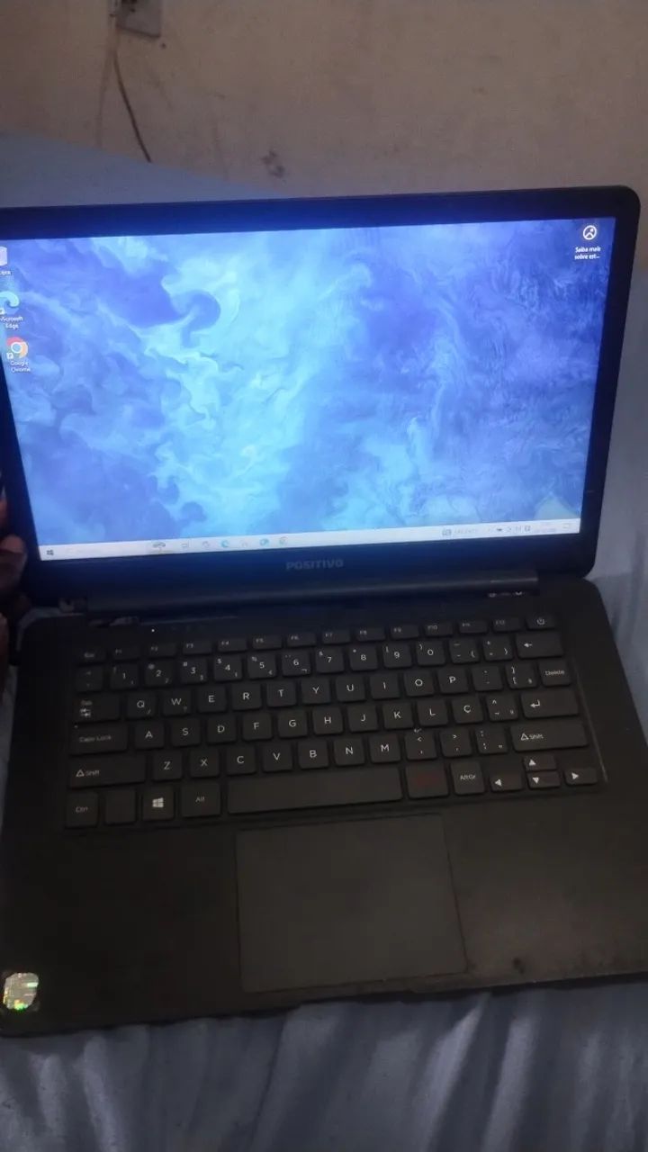 Vende-se notebook, pra retirada de peças ou uso  - Foto 2