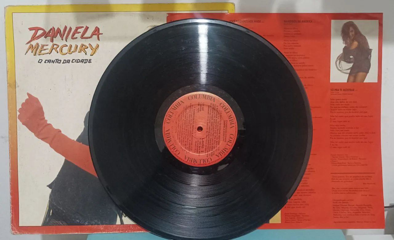 Daniela Mercury Lp vinil - O canto da cidade - Perfeito Carnaval  - Foto 3
