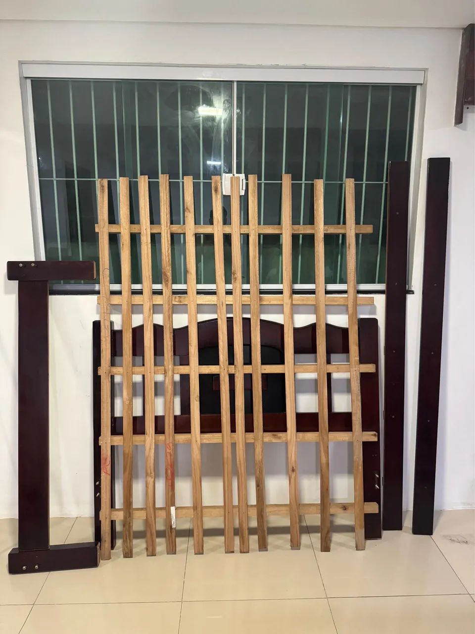 Cama de Casal em Madeira Maciça  - Foto 2