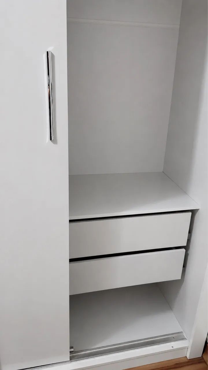 Guarda-Roupa + cômoda 