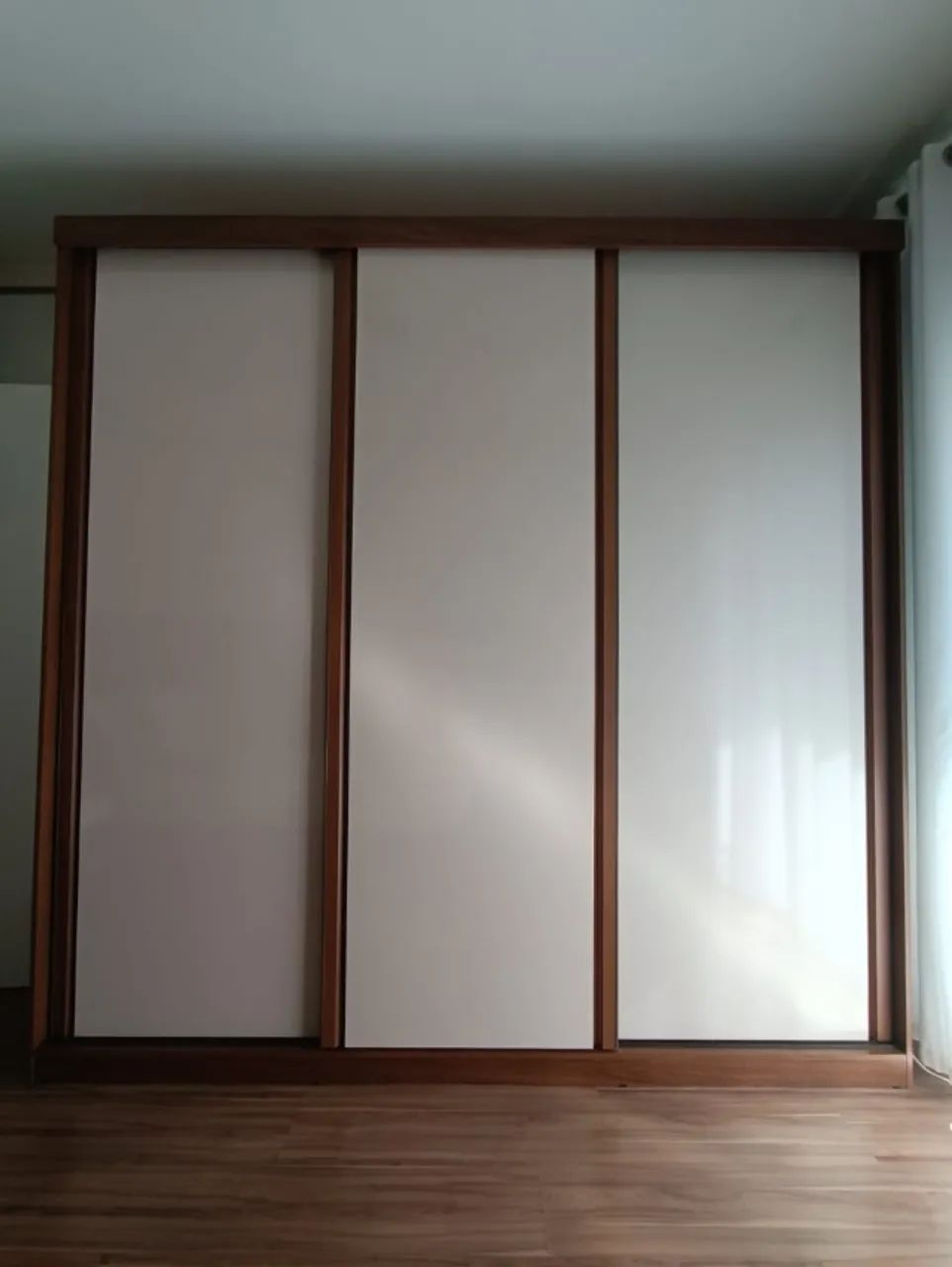 ROUPEIRO / GUARDA-ROUPAS - Foto 4