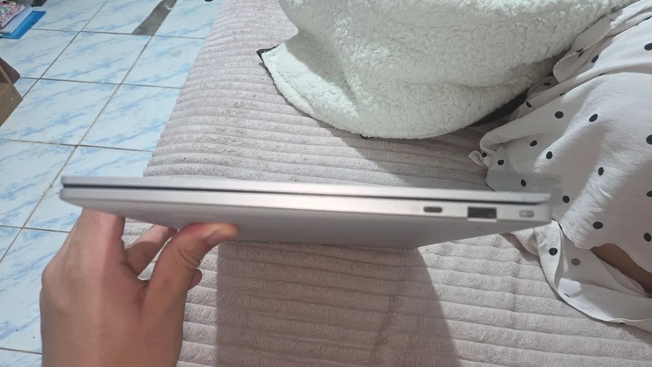 Samsung Galaxy Book Go - Perfeito p/ Estudos e Séries (Bateria Top!) - Foto 4