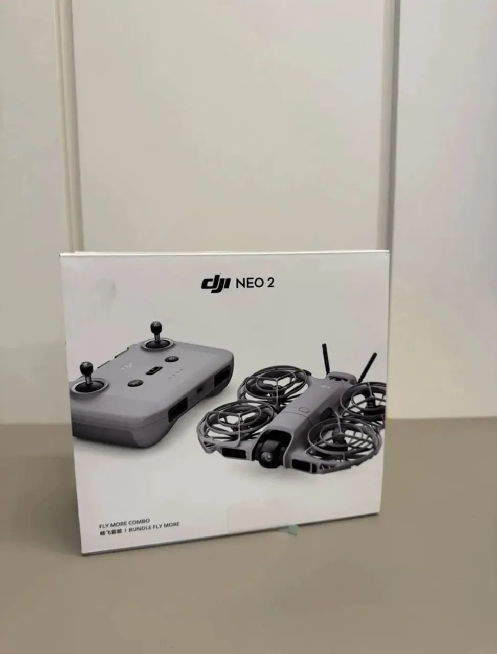 Drone DJI Neo 2 Fly More Combo 3 baterias + controle  - Foto 3