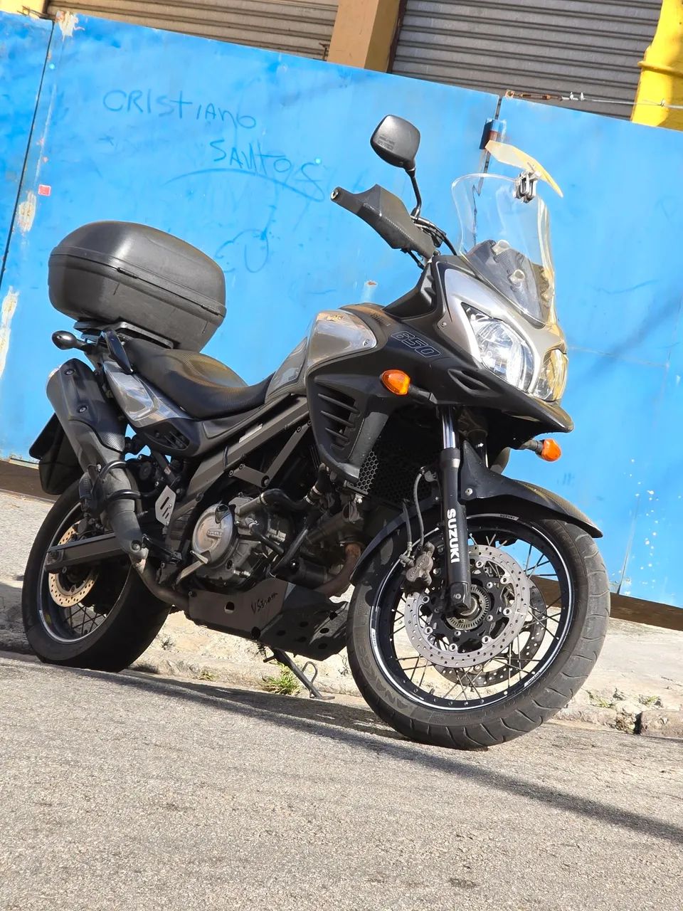 Suzuki V-Strom 650 XT
