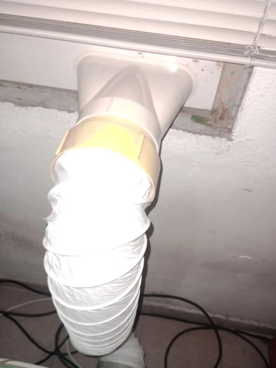 Ar condicionado olimpia 13.000btus com controle duto com régua  - Foto 2