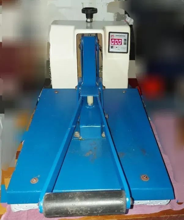 máquina de estampar camisetas