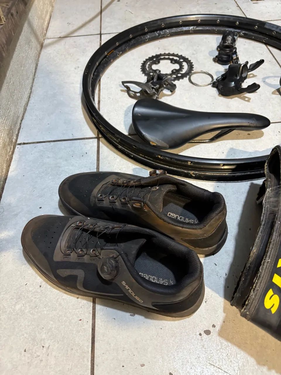 Suspensão de bicicleta com trava - Foto 5