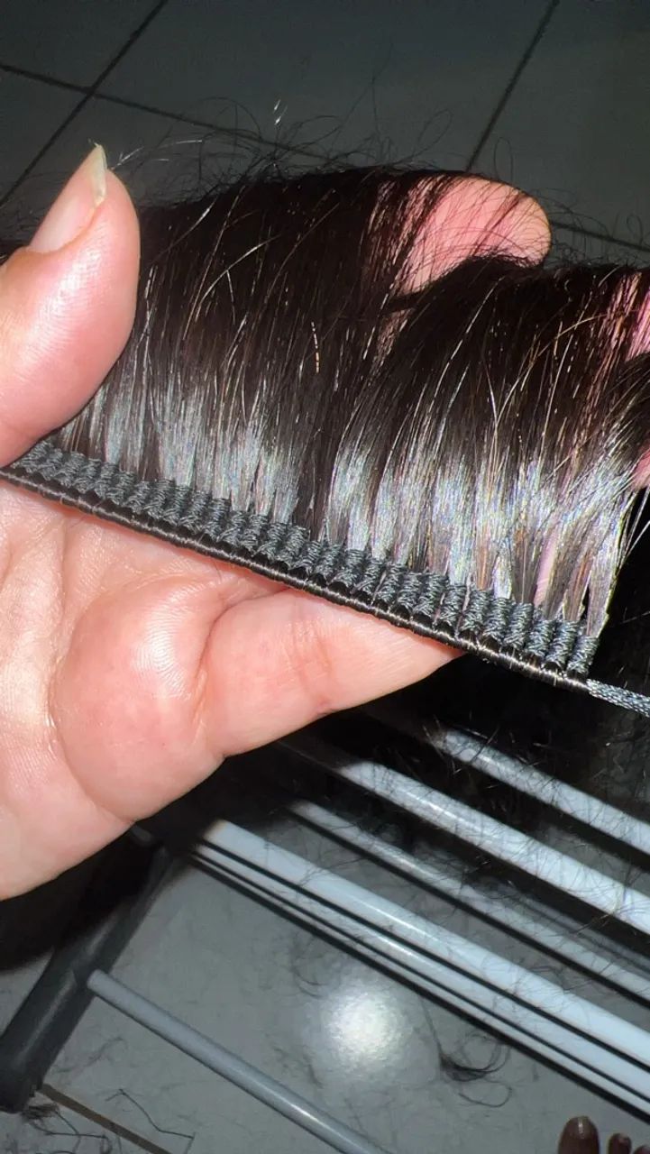 Aplicação Mega hair  - Foto 5