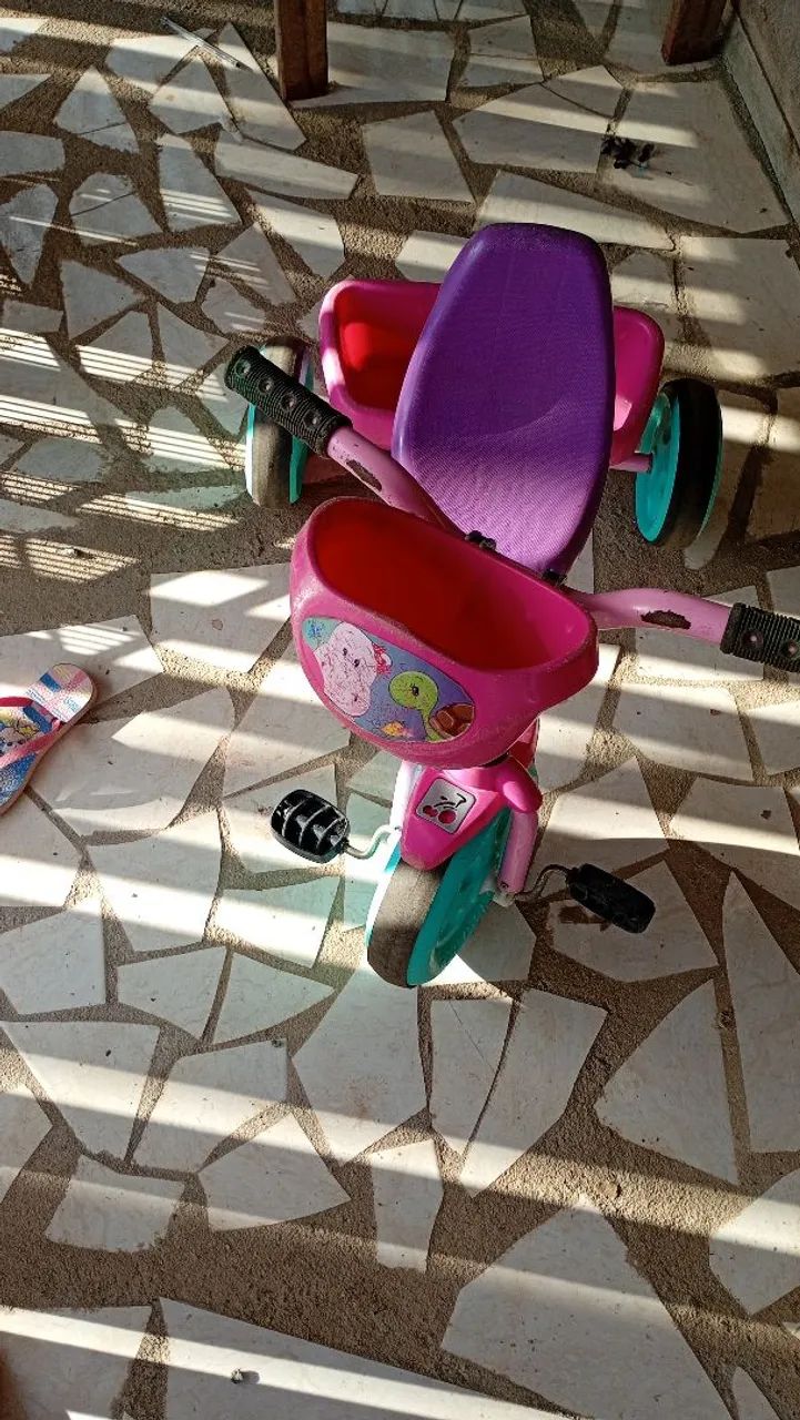 Triciclo infantil  