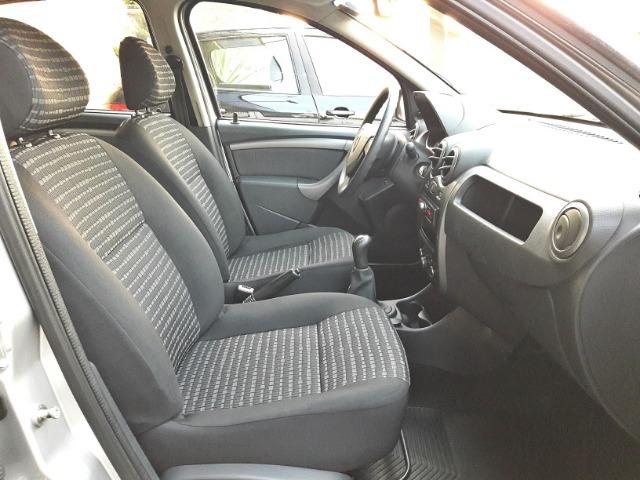 Sandero 1.6 *Completo* Único dono - Foto 12