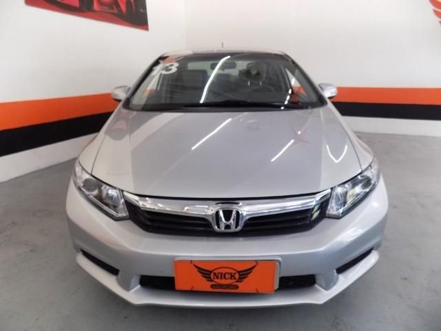 Civic - Foto 2