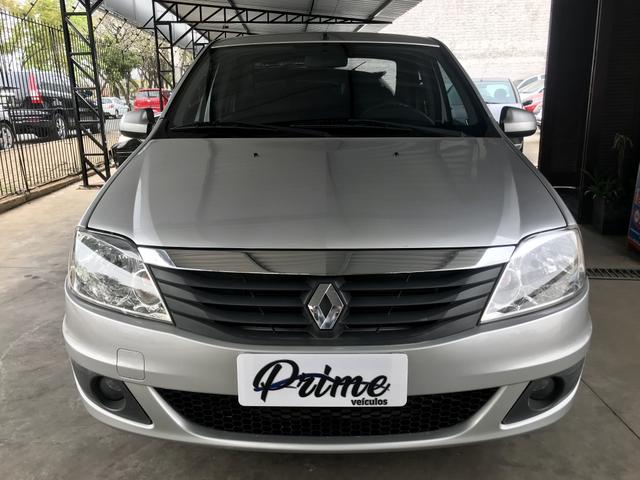 RENAULT LOGAN 1.6 8v completo um dono - Foto 4