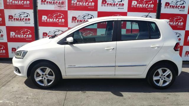 Vw Volkswagen fox 1.6 2015 highline unico dono muito novo - Foto 5