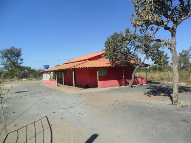 Chácara para alugar com 4 dormitórios em Zona rural, Três marias cod:272