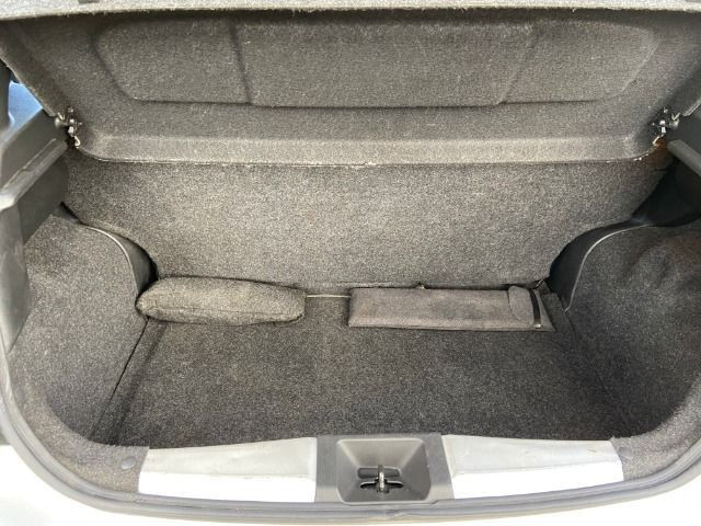 Nissan March 1.6 SV - 2017/17 - Foto 8