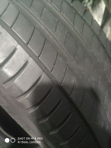 01 kit de 4 pneus 215/60-17 Michelin - Foto 2