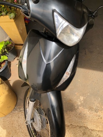 VENDO HONDA BIZ 2007 PARTIDA ELETRICA OU TROCO POR CARRO ?CELTA, CORSA, GOL?