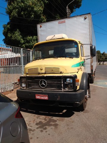VENDO ESTE CAMINHÃO 1113 TURBINADO MOTOR 352 TOCO PNEU TUDO ZERADO NÃO É RECAPADO
