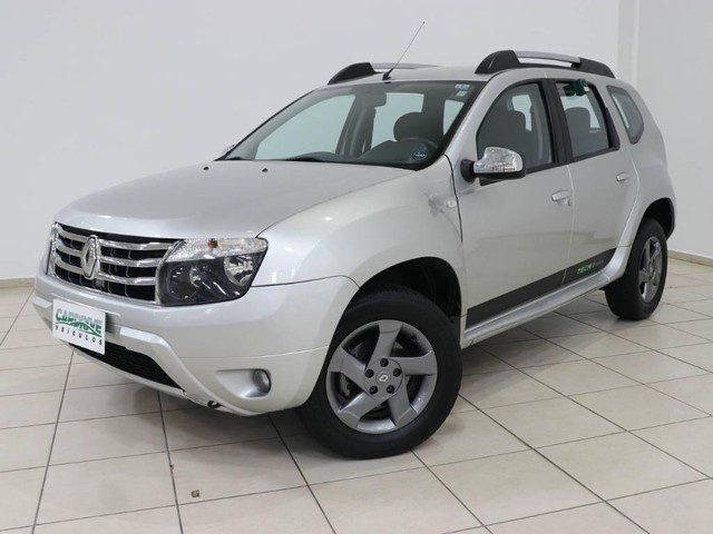 RENAULT DUSTER TECHROAD 2.0 HI-FLEX 16V AUT.