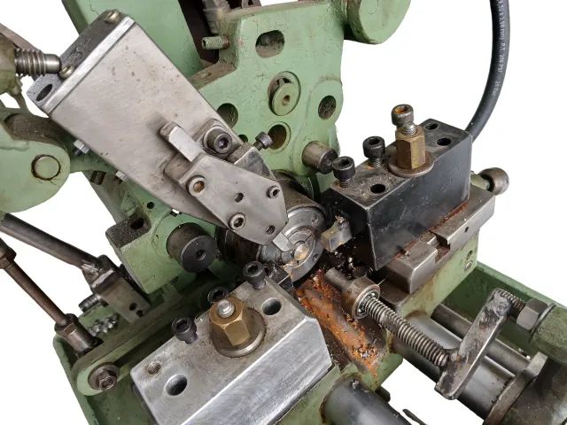 Torno Automático T J A 25 - Foto 2