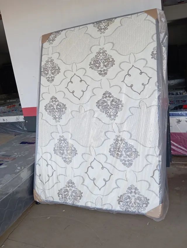 CAMA BOX CASAL ESPUMA SELADA NOVA 