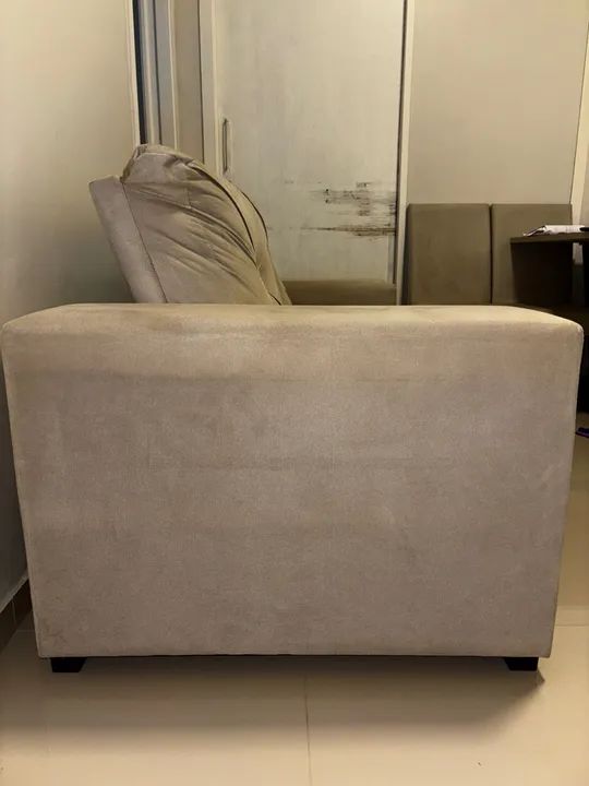 Sofá de 3 lugares em ótimo estado - Foto 4