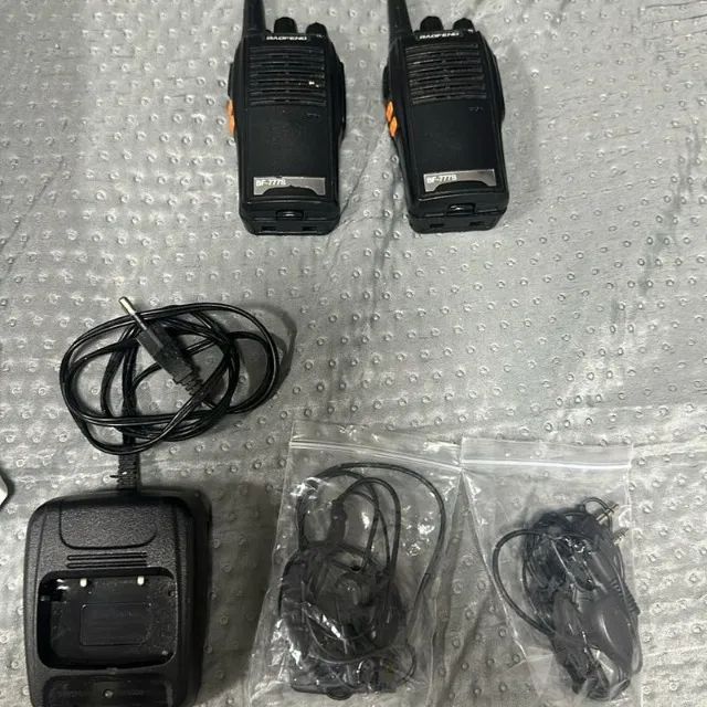 Rádio comunicador duplo