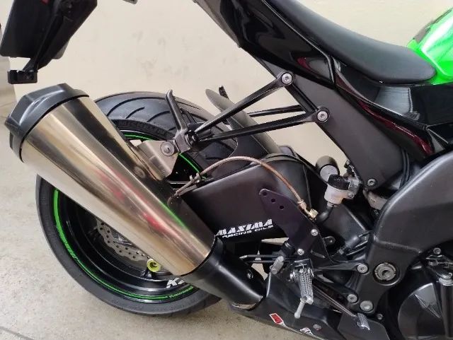 Kawasaki Zx-10/ Zx-10r 1000cc 2009 - 1362382578 | OLX