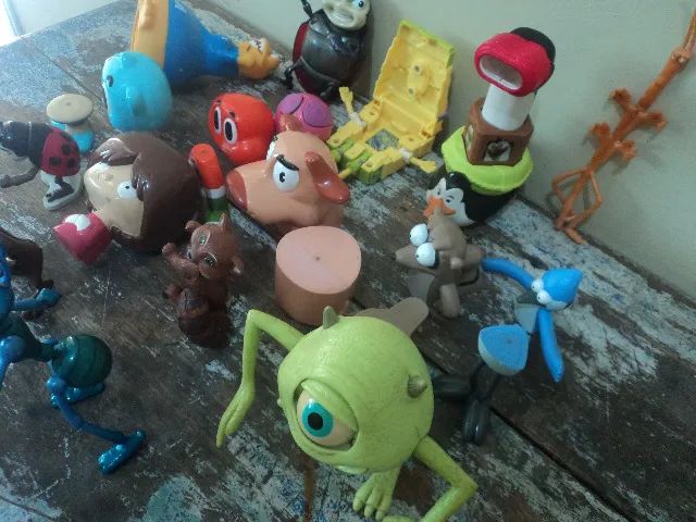 Bonecos variados - Foto 3