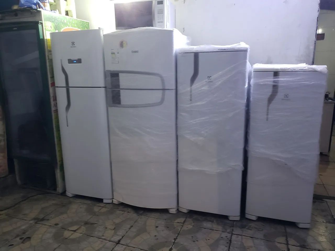 Geladeiras funcionando perfeitamente entrego dependendo do bairro