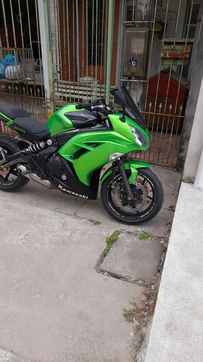 Particular vende kawasaki ninja 650r Impecável