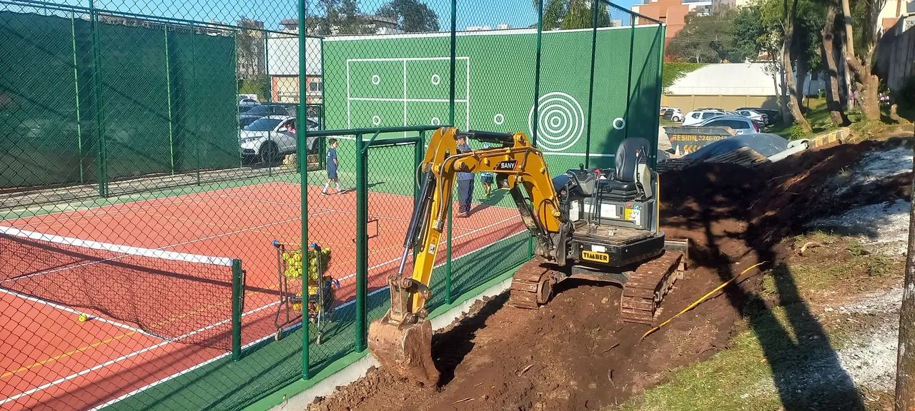 Bob cat mine escavadeira - Foto 3