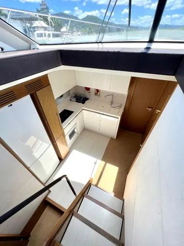 Beneteau 490 GT Fly 2012 x2 Volvo IPS 600 ñ Phantom Sedna Azimut Intermarine  - Foto 10