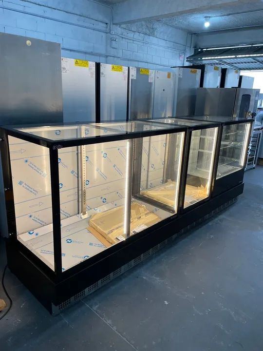 Vitrine padaria quente, fria, neutra linha gelopar  (Alef) 