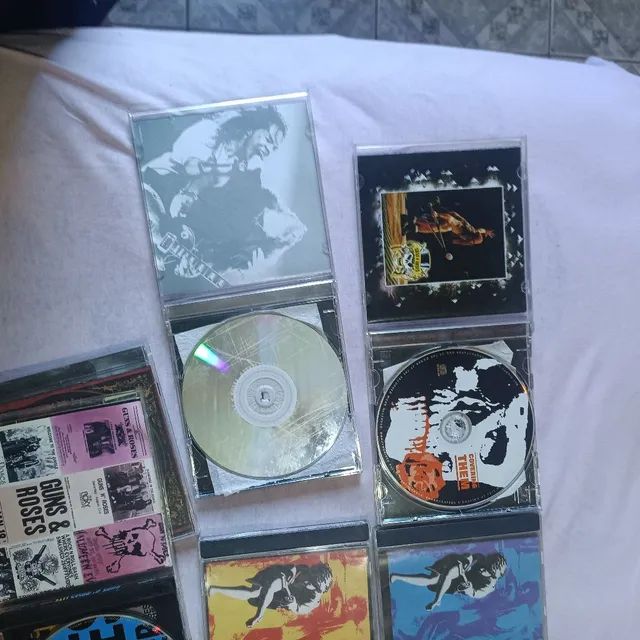 Coleção de cds original Guns Roses - Foto 4
