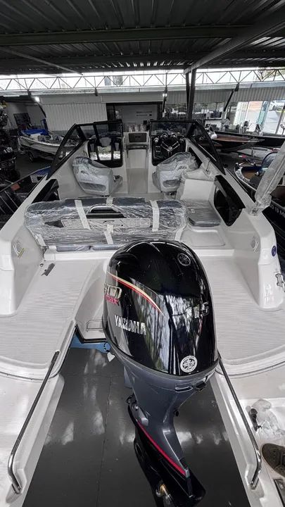 48X NO BOLETO Lancha Focker 21 Pés com motor YAMAHA 115 FINANCIADO - Foto 5