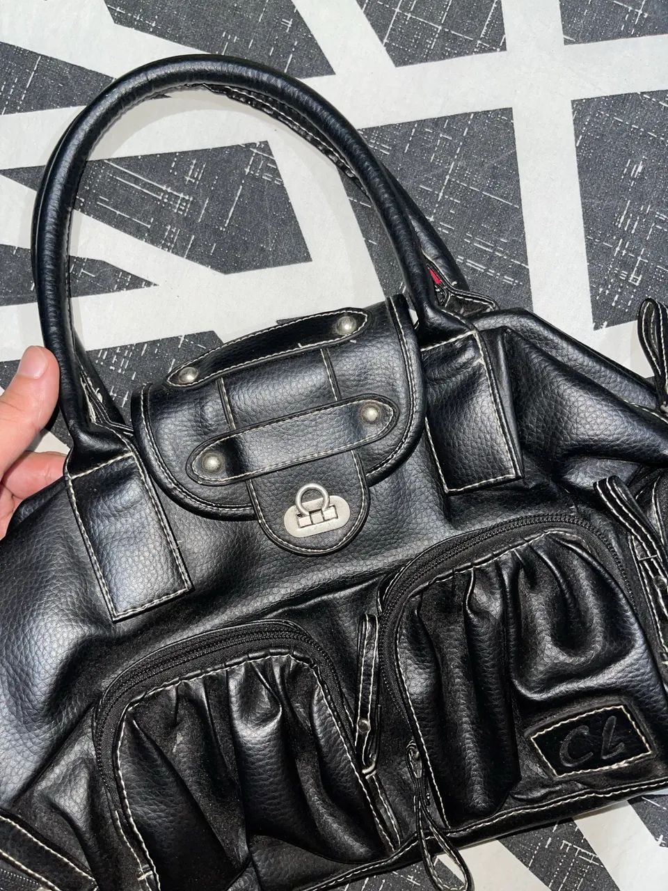 Leather bag64319739211777120