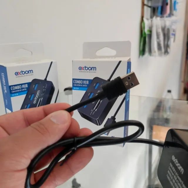 Hub USB com leitor de cartão de memória - Novo - Foto 2