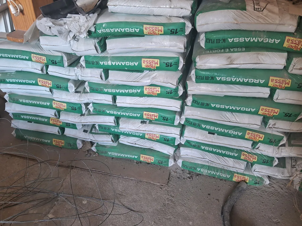 Argamassa Cinza AClll Externa 15Kg