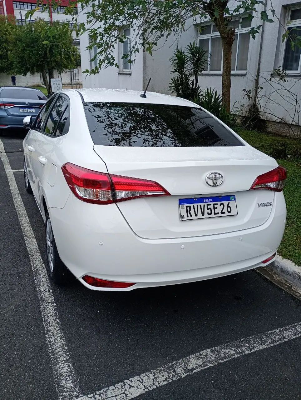 Toyota yaris sedam  - Foto 3