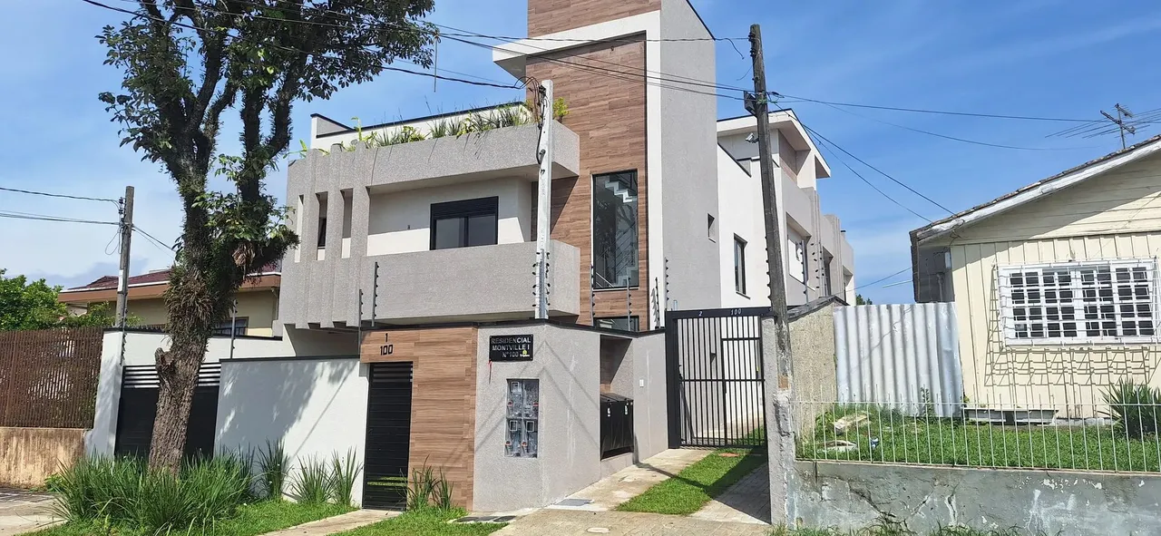 SOBRADO NO UBERABA - NOVOS - A 50M DA AV. SALGADO FILHO