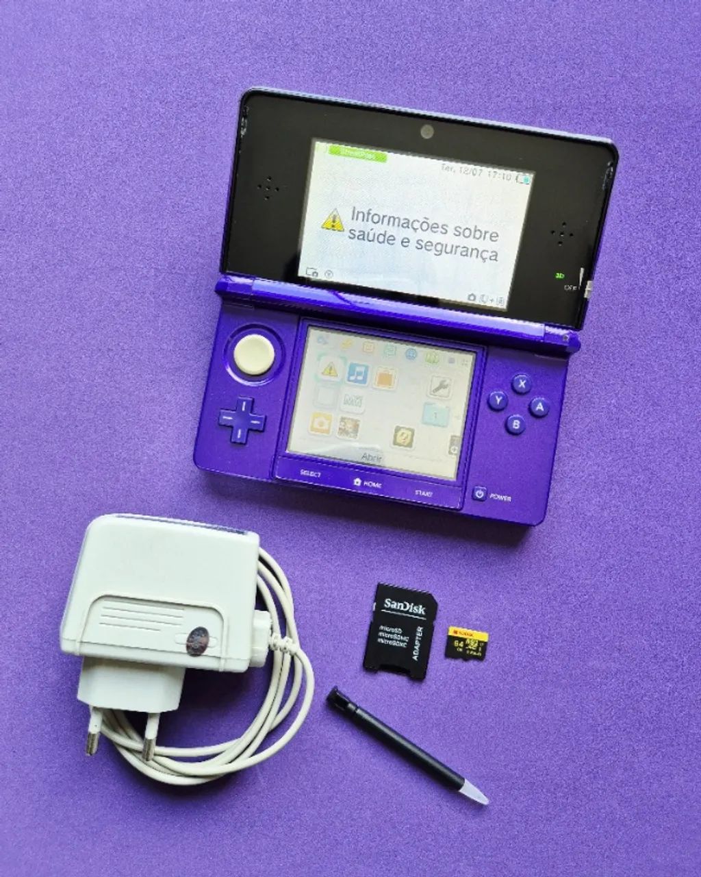 Nintendo 3DS Roxo Desbloqueado 64Gb Seminovo