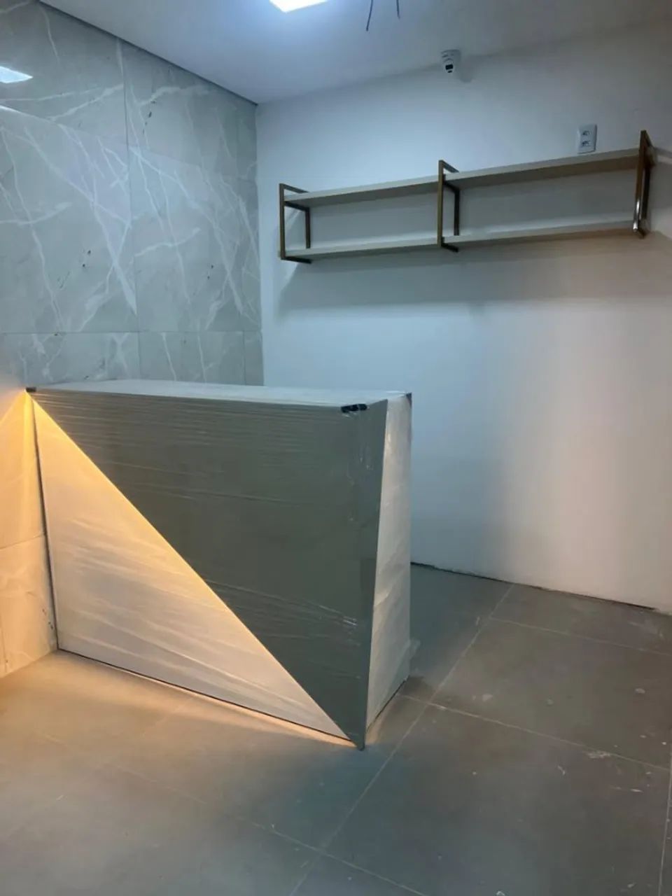 Loja completa sob mediads Industrial com MDF  - Foto 4