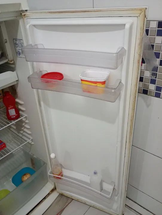 Geladeira Continental - Usada em ótimo estado - Foto 4