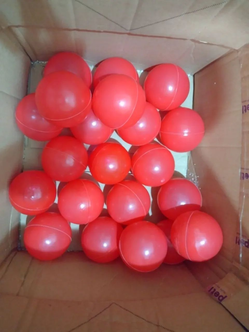 BOLINHA DE PISCINA  VERMELHA 21 BOLAS